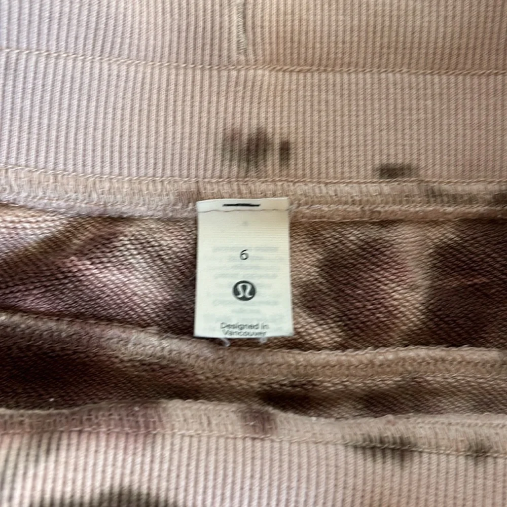 Lululemon Warm Down Jogger marble maroon pink tie dye drawstring waist pockets
